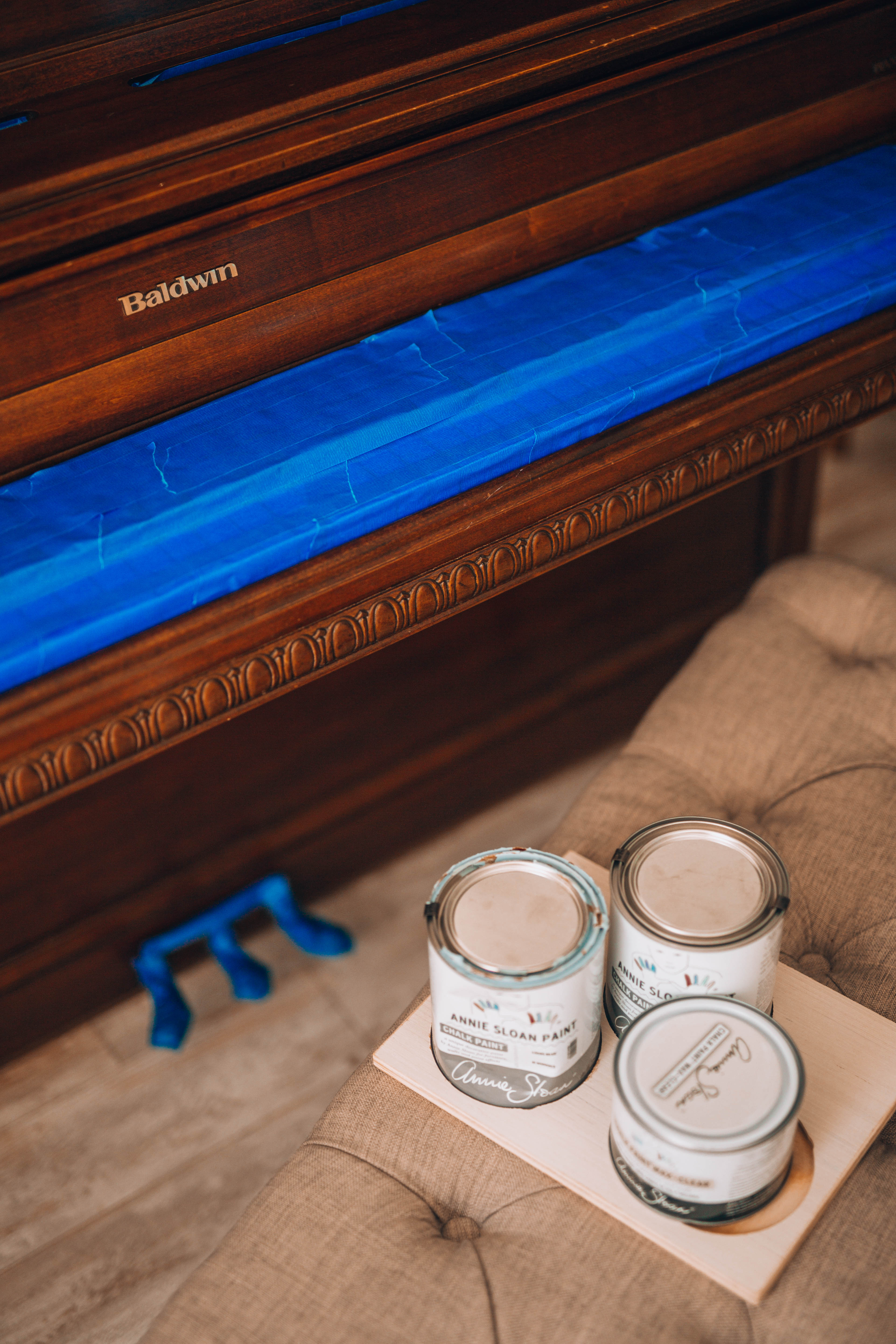 How to Paint a Piano | A quick and easy way to transform that wooden piano to any color you want!