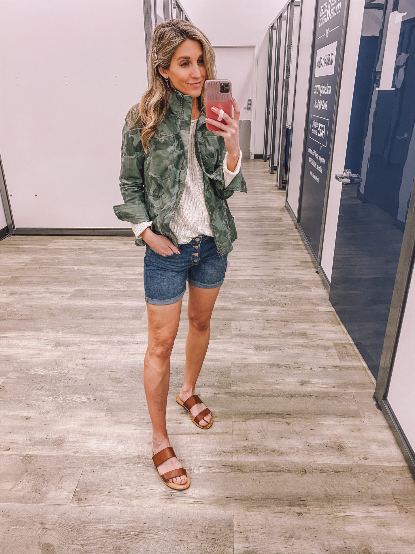 Summer postpartum outfit ideas  Post partum outfits, Mom style